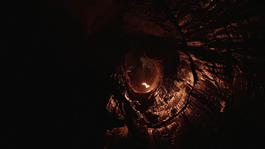 Діра backdrop 11