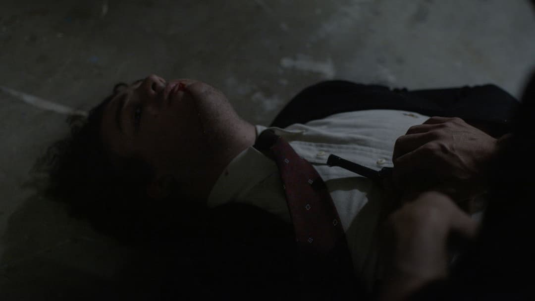 Tradimento backdrop 3