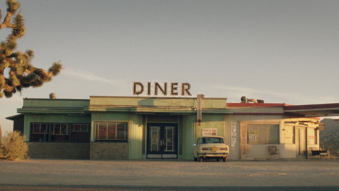 Остання зупинка в окрузі Юма backdrop 13