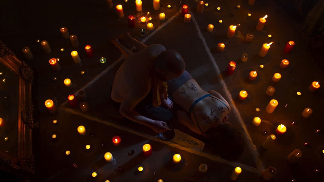 Пісня диявола backdrop 8