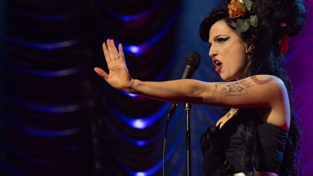 Емі Вайнгауз: Back to Black backdrop 10