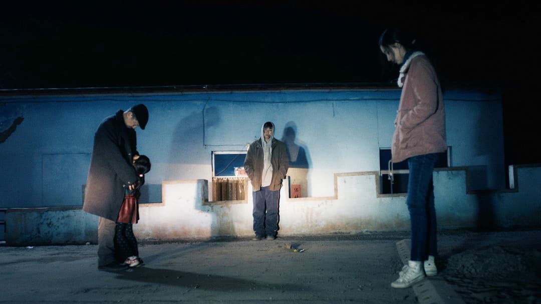 Слон сидить спокійно backdrop 16