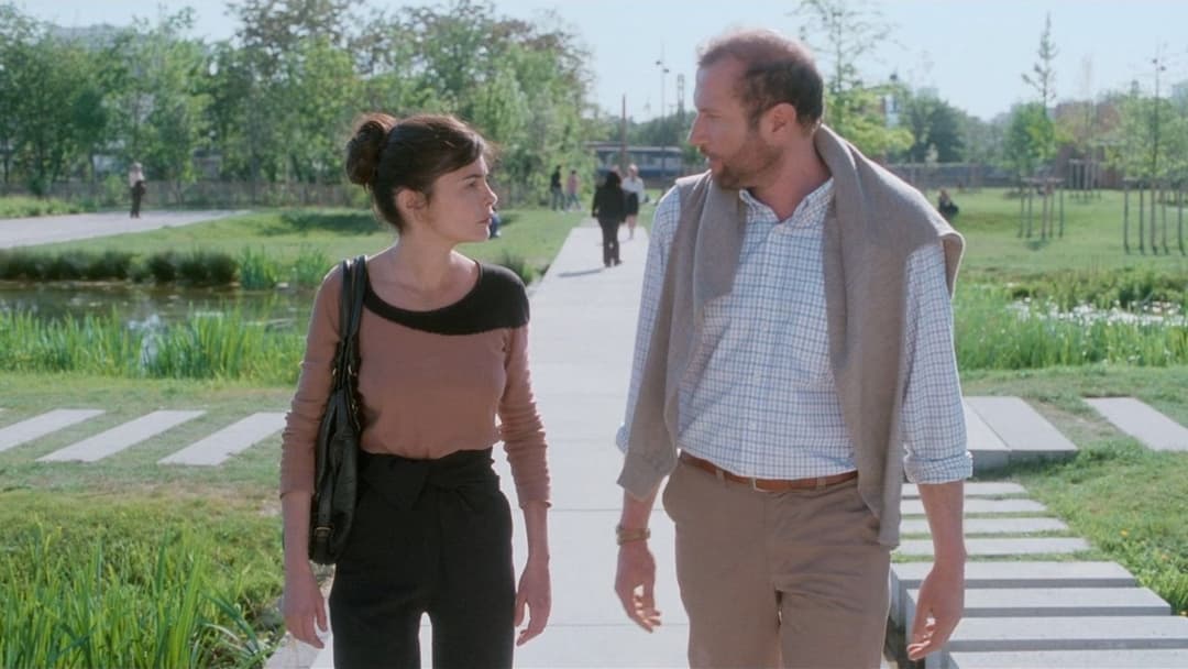 Nathalie küsst backdrop 9