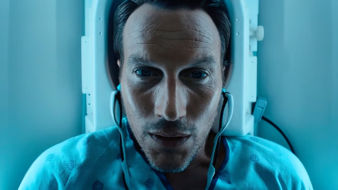 Астрал: Червоні двері backdrop 9