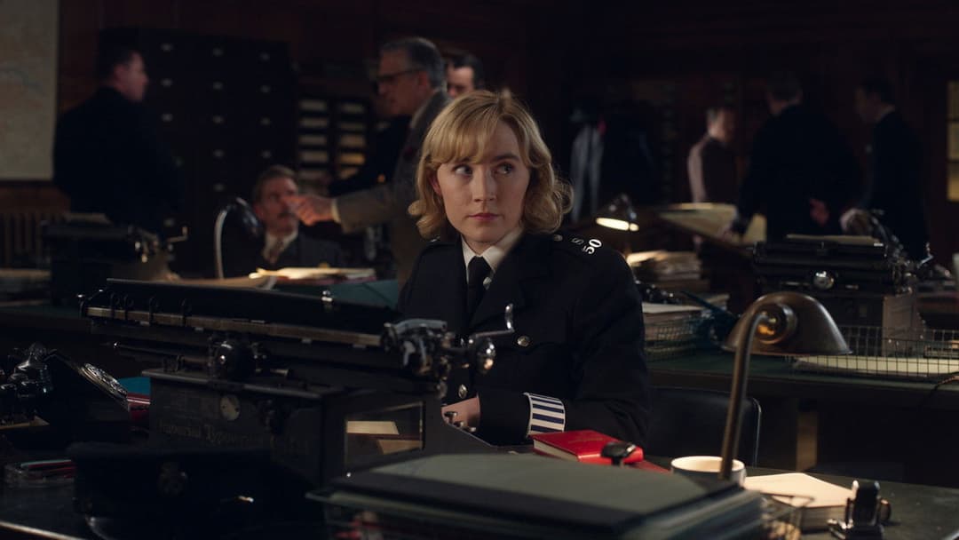 See How They Run backdrop 15