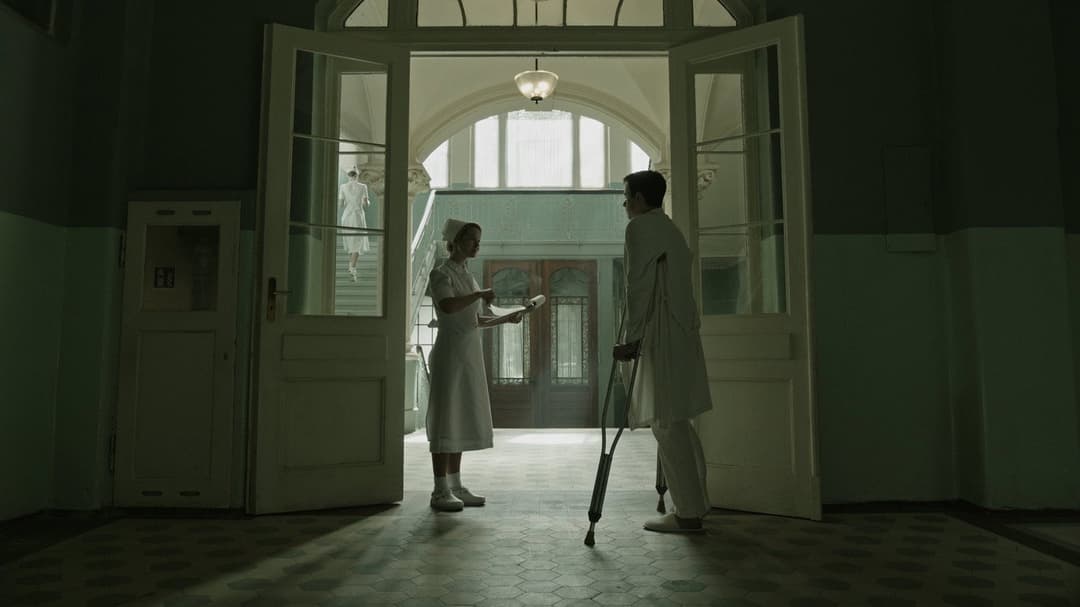 A Cure for Wellness backdrop 6