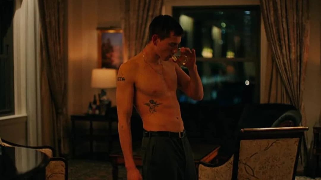 Хороша погана дівчинка backdrop 7