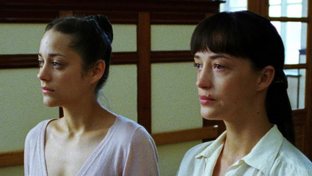 Невинність backdrop 8