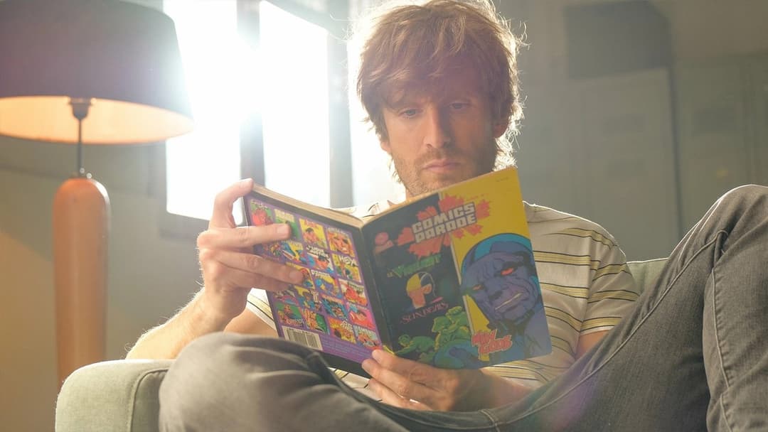 Superheld wider Willen backdrop 1