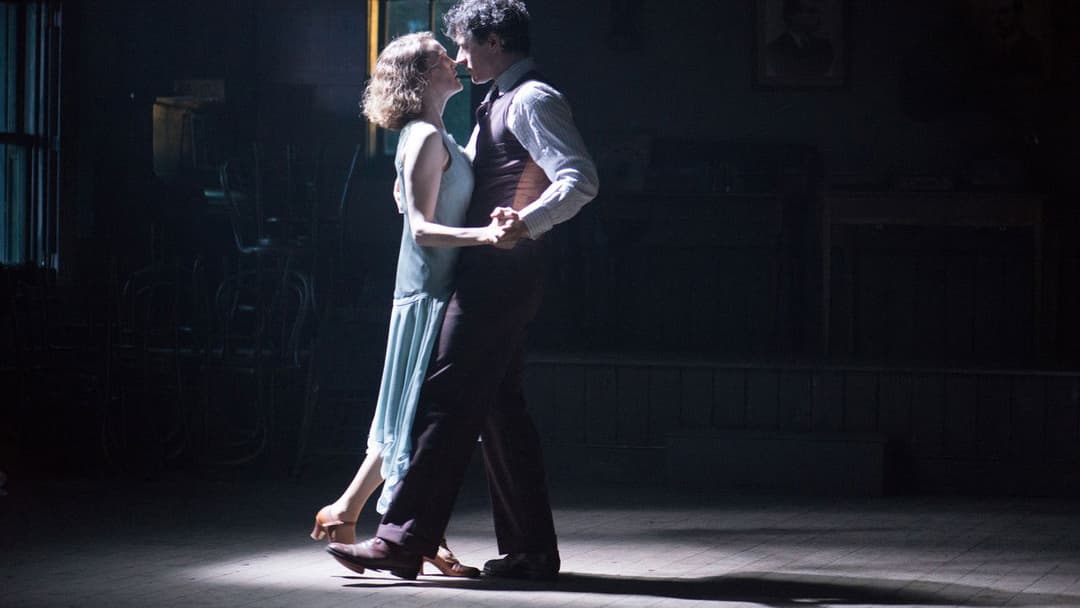 Зала Джиммі backdrop 9