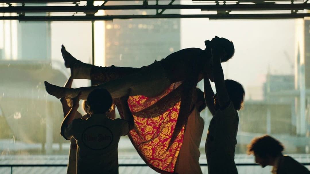 Рокетмен backdrop 4