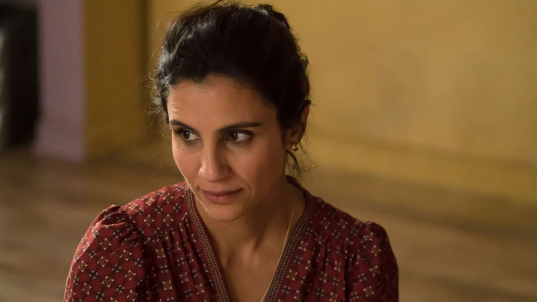 Ma fille tu seras libre backdrop 5