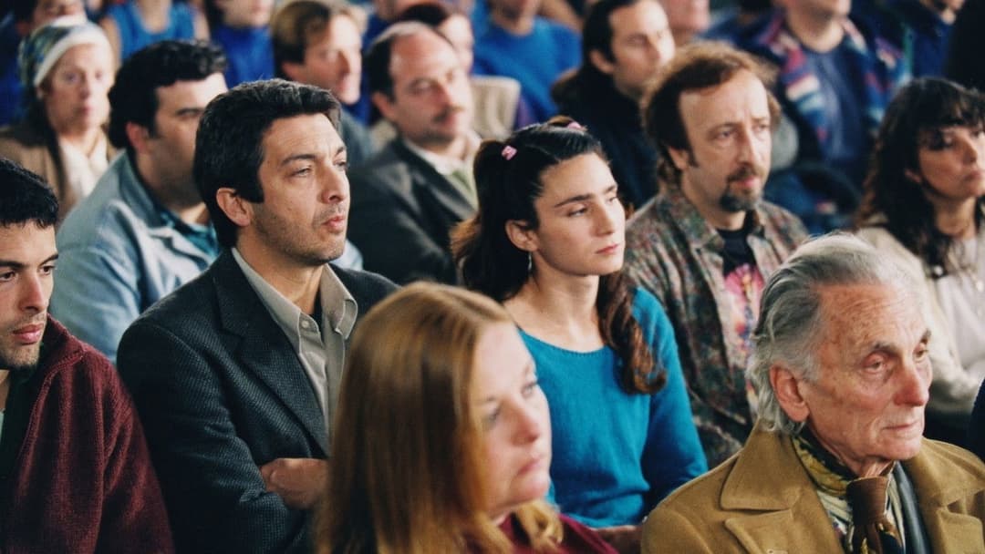 Luna de Avellaneda backdrop 2