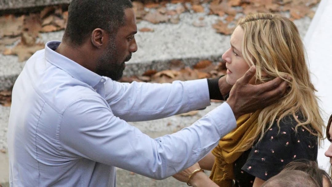 Гора між нами backdrop 15