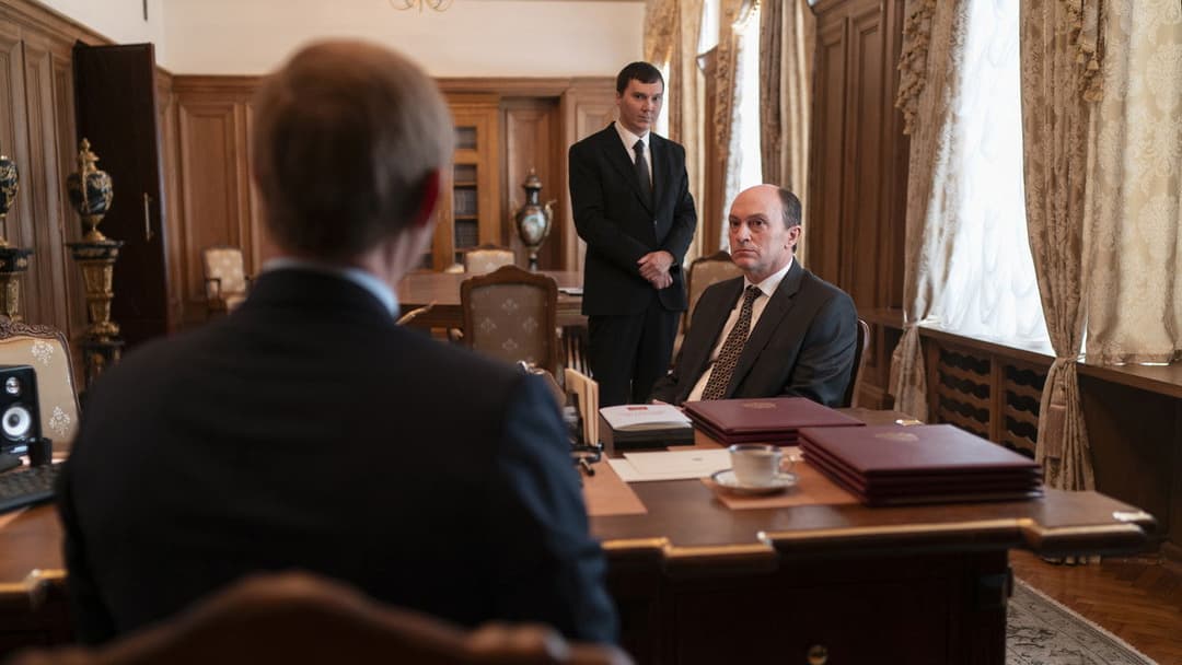 Le Mage du Kremlin backdrop 8