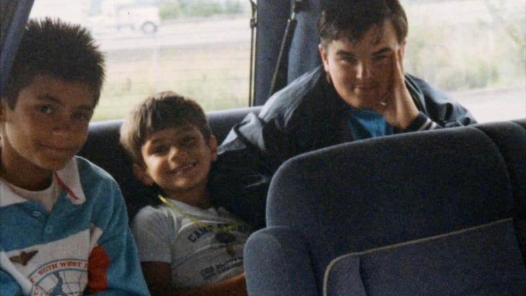 Dear Zachary: A Letter to a Son About His Father backdrop 14