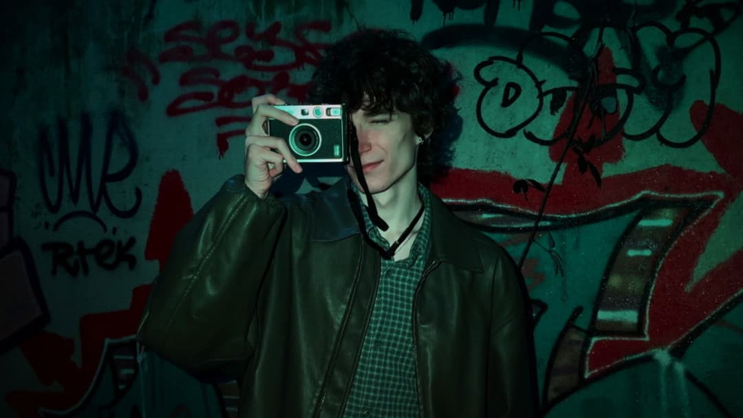 Cure for Loneliness backdrop 1