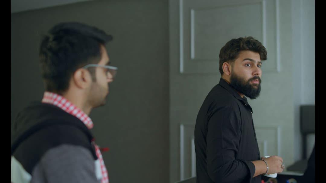 Apna Kya Lena Dena backdrop 3