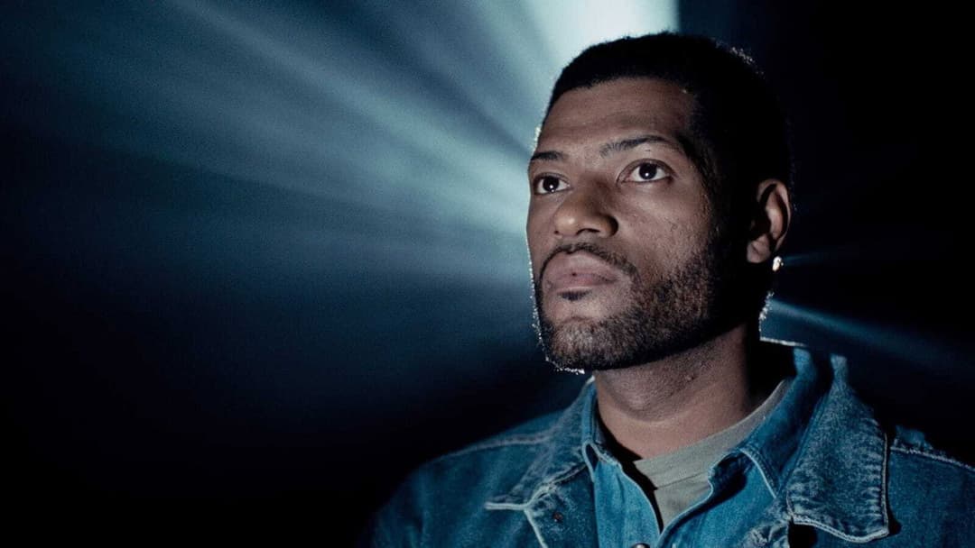 Під прикриттям backdrop 12