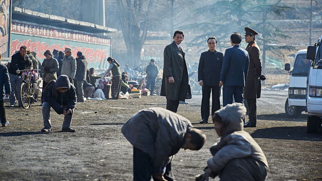 The Spy Gone North backdrop 14