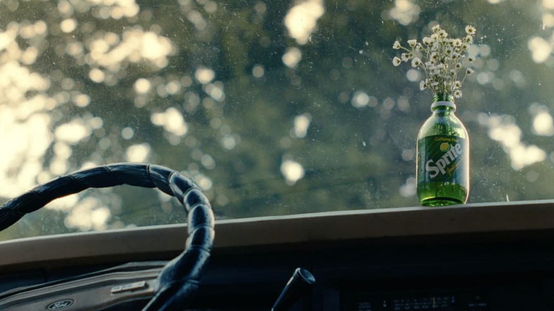 Bones and All backdrop 6