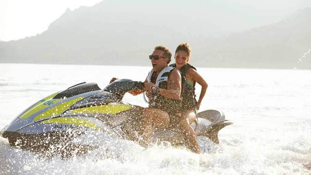 Ця незручна мить backdrop 10