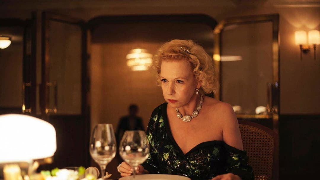 Трикутник смутку backdrop 18