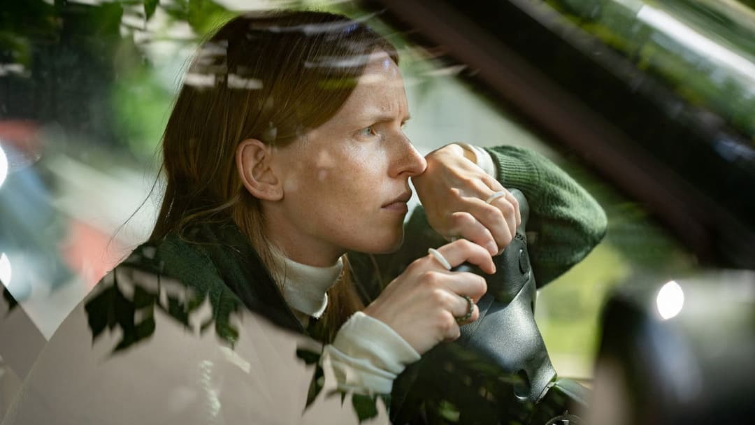 Nie ma duchów w mieszkaniu na Dobrej backdrop 3