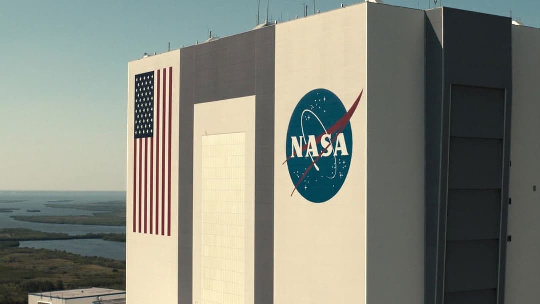 Забери мене на місяць backdrop 17