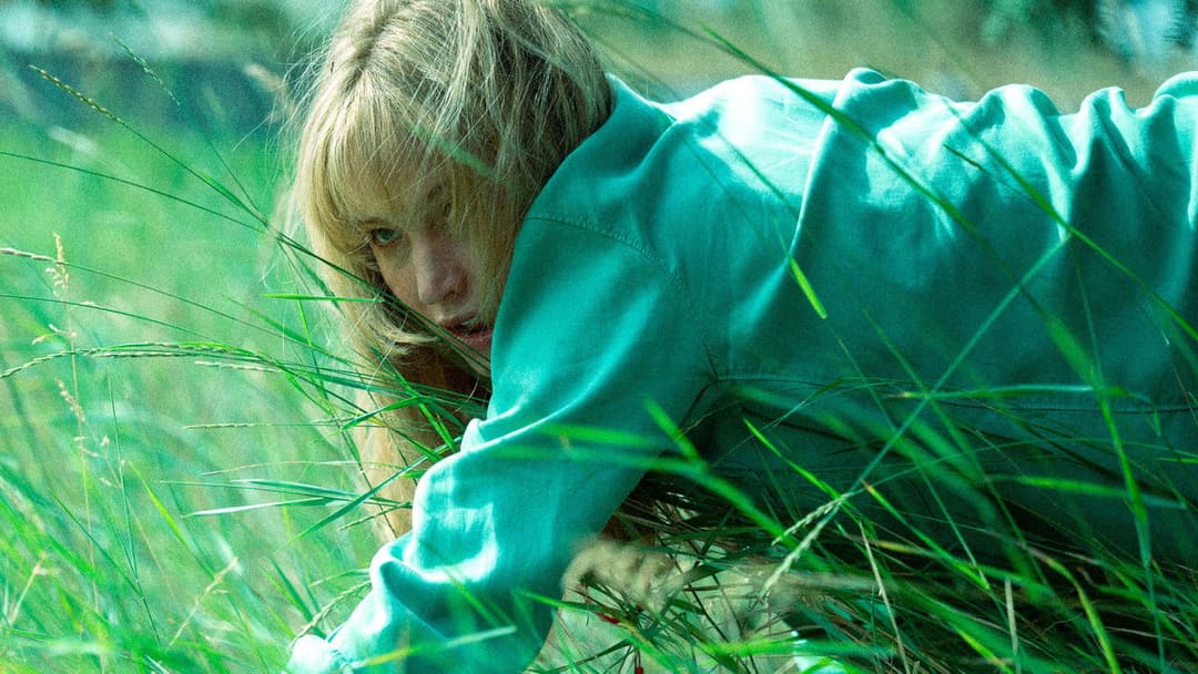 Die My Love backdrop 4