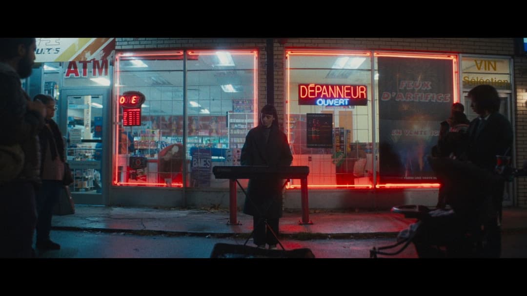 Feinfühlige Vampirin sucht lebensmüdes Opfer backdrop 15