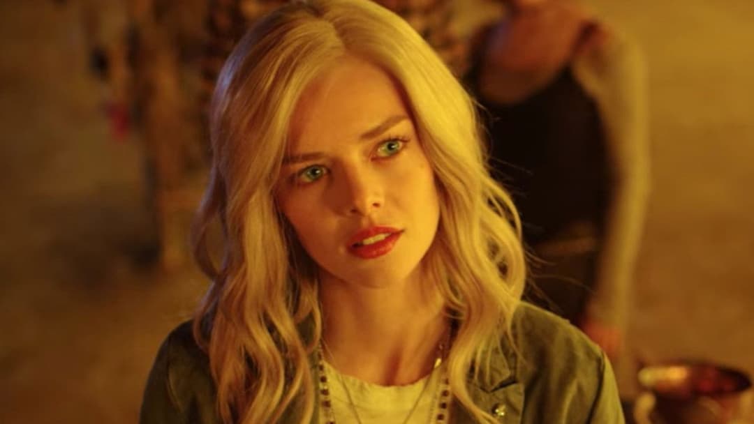 Няня: Королева убивць backdrop 11