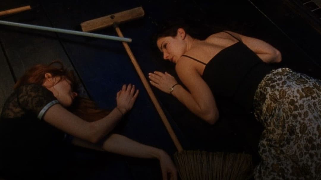 Zauberhafte Schwestern backdrop 20