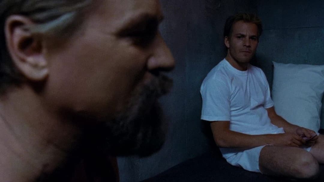 Злочинець (В'язень) backdrop 7