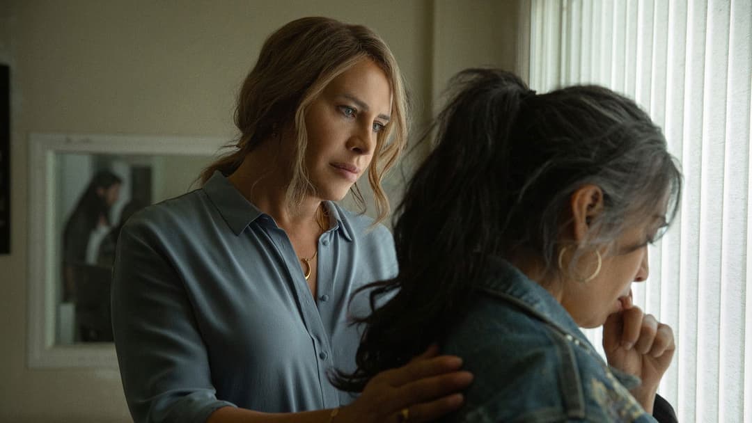 Емілія Перес backdrop 20