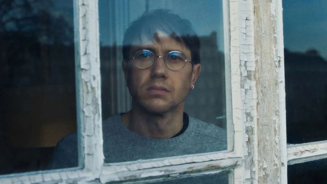 À pied d’œuvre backdrop 7