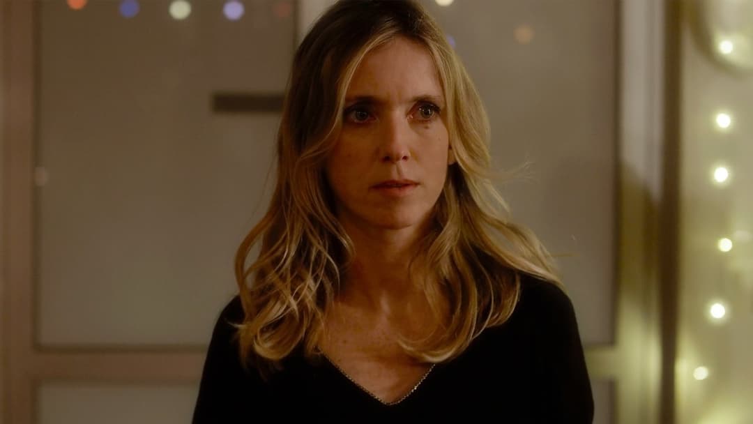 Jusqu'à la garde backdrop 3