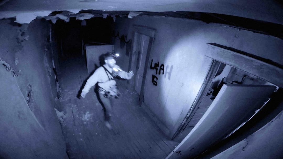 Deadstream backdrop 18