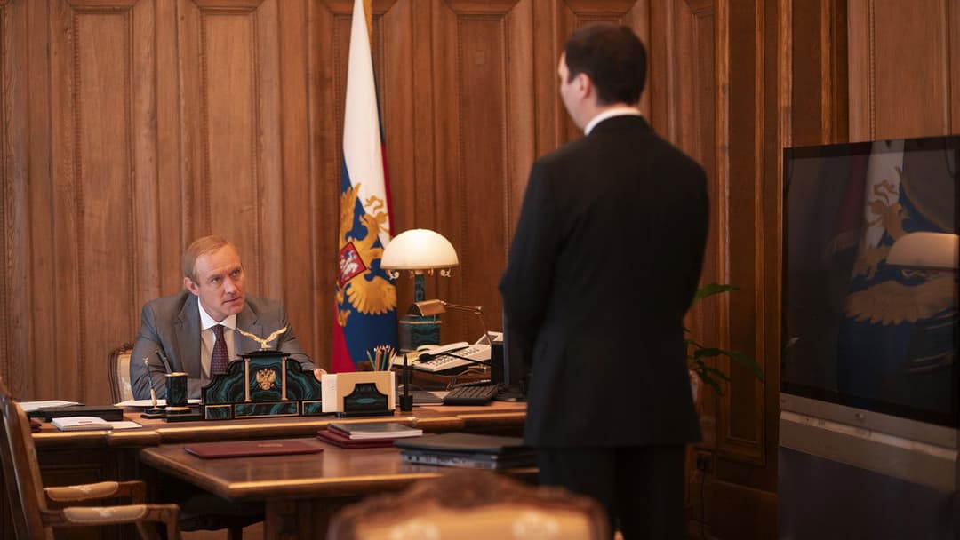 Le Mage du Kremlin backdrop 10