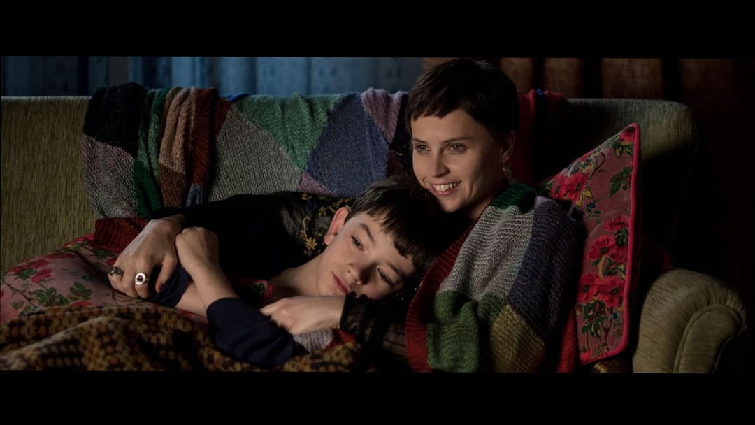 Sieben Minuten nach Mitternacht backdrop 10