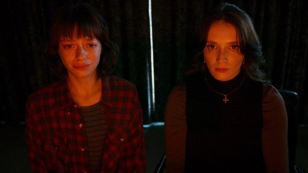 Red Rooms - Zeugin des Bösen backdrop 13