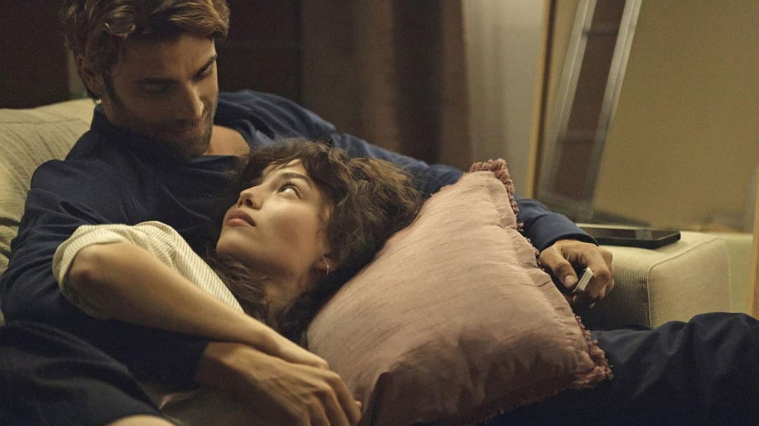 Tell Me What You Want backdrop 4