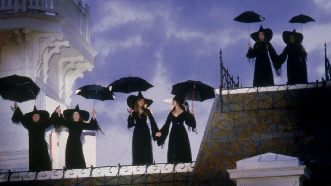 Zauberhafte Schwestern backdrop 14