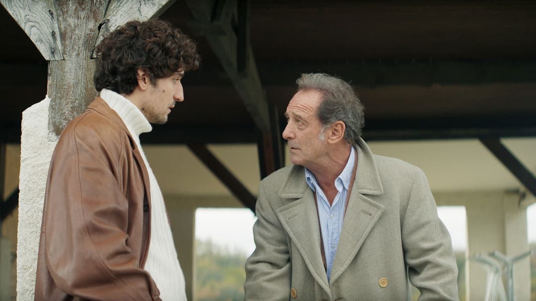 Le Deuxième Acte backdrop 8