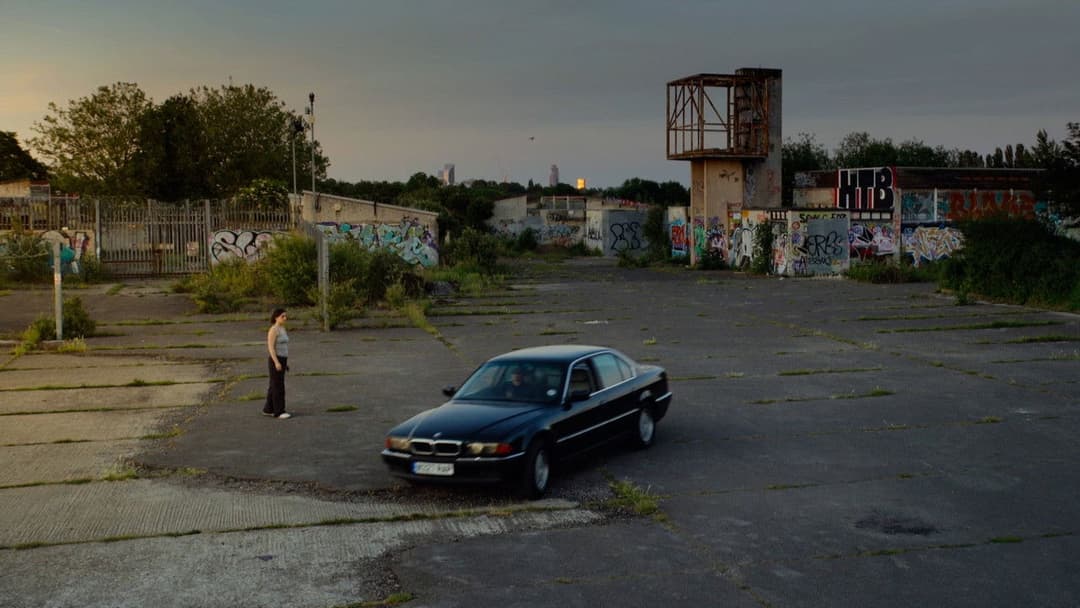 Фіктивний агент backdrop 10