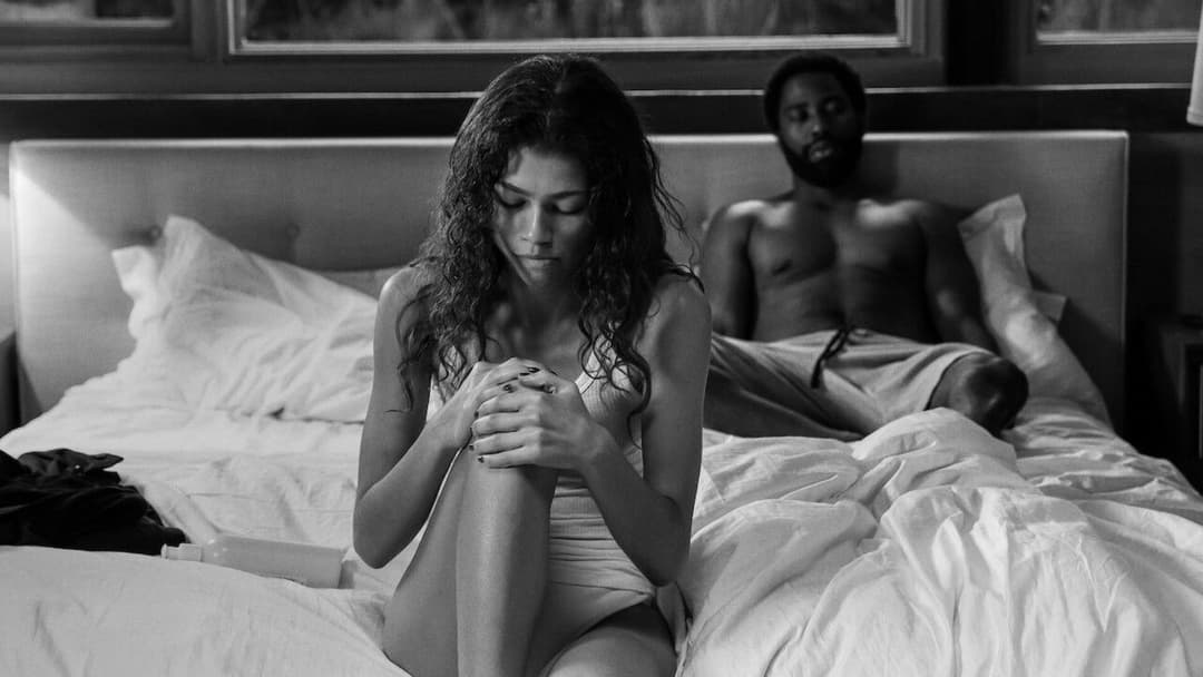 Малкольм і Марі backdrop 11