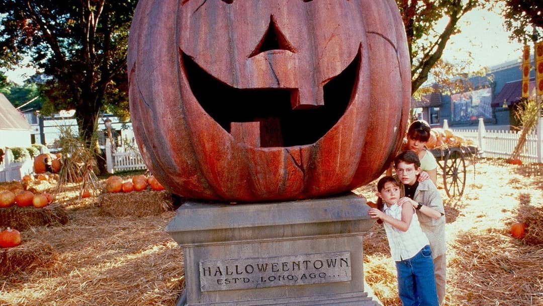 Halloweentown - Meine Oma ist 'ne Hexe! backdrop 8