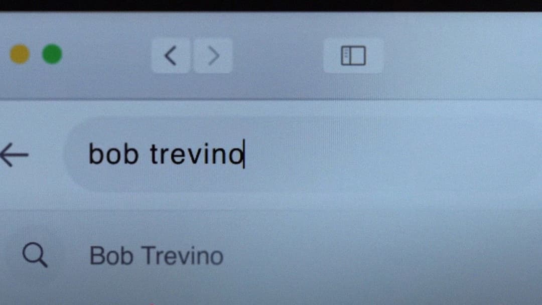 Bob Trevino Likes It backdrop 16