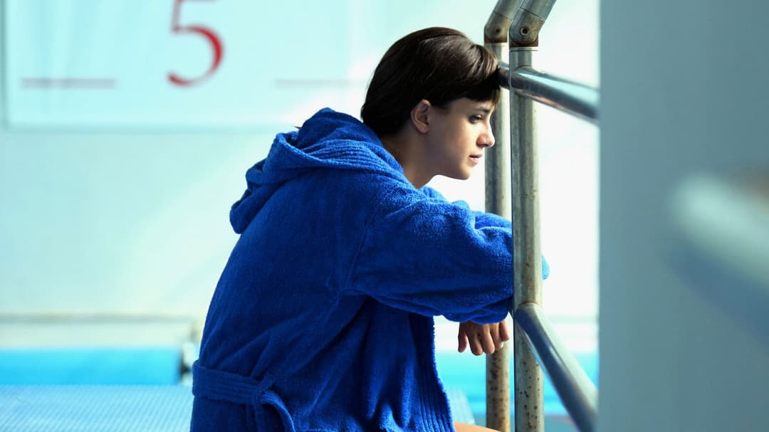 18 regali backdrop 15