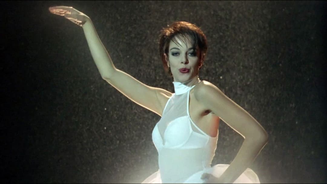 Iris Blond backdrop 2